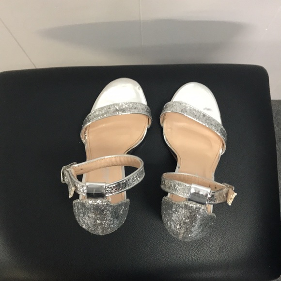 Lulus - shoes - I - Picture 4 of 6